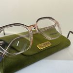 چشم پزشکی و کلینیک بینایی سنجی شاکری