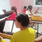 آموزشگاه موسیقی و نقاشی ساز جادویی