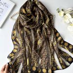 گالری شال و روسری عطرا