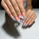 خدمات تخصصی ناخن نگین