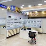 گالری عینک و معاینه چشم نگاه نو