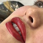 شیدینگ لب رها