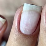 سالن کاشت ناخن وطراحی ناخن راحیل