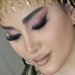 میکاپ شنیون تخصصی .کاشت مژه.آموزش میکاپ