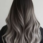 آرایشگاه زنانه نگارگر