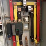 مونتاژ تابلو برق صنعتی محمدرضا