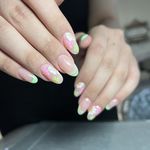 سالن زیبایی مه آذر