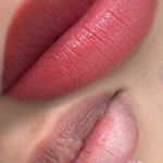 خدمات تخصصی ارایش دائم مونا،میکروبلیدینگ