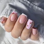 سالن تخصصی کاشت ناخن و مژه ثمینه حجازیان