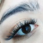 خدمات تخصصی کاشت مژه
