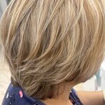 آموزشگاه و سالن زیبایی آیدا احمدی