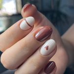 مرکز تخصصی کاشت ناخن مهدیه طاهری