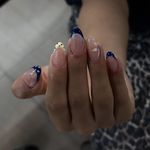 آموزش و خدمات تخصصی ناخن زینو