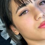 اکستنشن و لیفت مژه مَری استایلشر