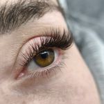 اکستنشن مژه مینا آقایی