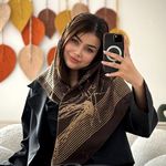 گالری شال و روسری عطرا