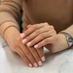 آموزش و خدمات تخصصی ناخن فرناز کرم پور