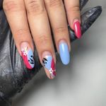 خدمات کاشت و ترمیم ناخن و پدیکورSamane