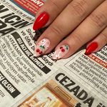 خدمات تخصصی ناخن و پدیکور مژده وکیلی