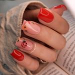 مرکزتخصصی کاشت ناخن و اکستنشن مژه رامونا