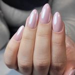 خدمات تخصصی ناخن و مژه اکرم نقی لو