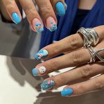 خدمات تخصصی ناخن و پدیکور مژده وکیلی