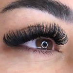 سالن زیبایی و آرایشگاه زنانه ملکه شادلی