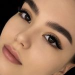 خدمات تخصصی اکستنشن مژه آناهیتا بخشی