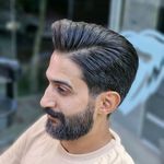 آرایشگاه قیچی طلا