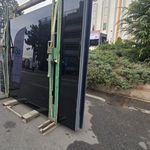 پخش شیشه ساختمانی پلی کربنات  چسب و چمن