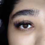 مژه کار و لیفت و لمینیت ابرو و