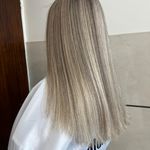 سالن و آموزشگاه مراقبت و زیبایی  صورتی