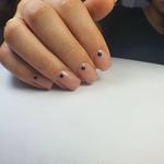 خدمات تخصصی ناخن اسمانجفی -