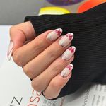 اموزش و خدمات تخصصی کاشت ناخن سمانه