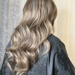 سالن زیبایی یاس سفید