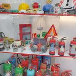 لوازم ایمنی وآتش نشانی ایمن قلعه