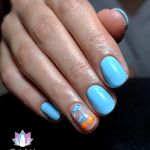 مرکز کاشت ناخن خاطره