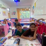 مرسده زحمتکشEnglish teacher