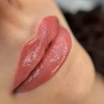 سالن تخصصی آرایش دائم صورت وتتوبدن دیانا