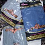 پوشاک سه دختر خانم نامنی