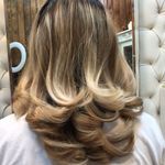 سالن زیبایی هنر رویایی