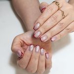 خدمات تخصصی کاشت ناخن ناهید