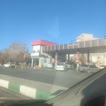 پمپ بنزین ولی عصر