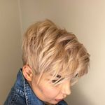 سالن زیبایی و آرایشگاه زنانه مرمر