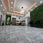 کلینیک زیبایی و لاغری  ایرانا