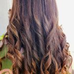 سالن آرایش و زیبایی رویا