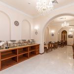 هتل و رستوران عمارت ملوکانه