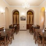 هتل و رستوران عمارت ملوکانه