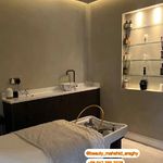 کلینیک زیبایی و پوست و مو ماه میس