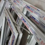 درب و پنجره دوجداره UPVCو توری پلیسه ای